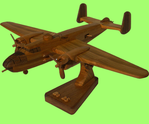 B-25 Bomber - Wooden plane
